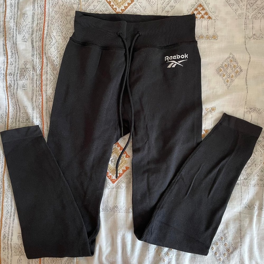 Reebok black leggings